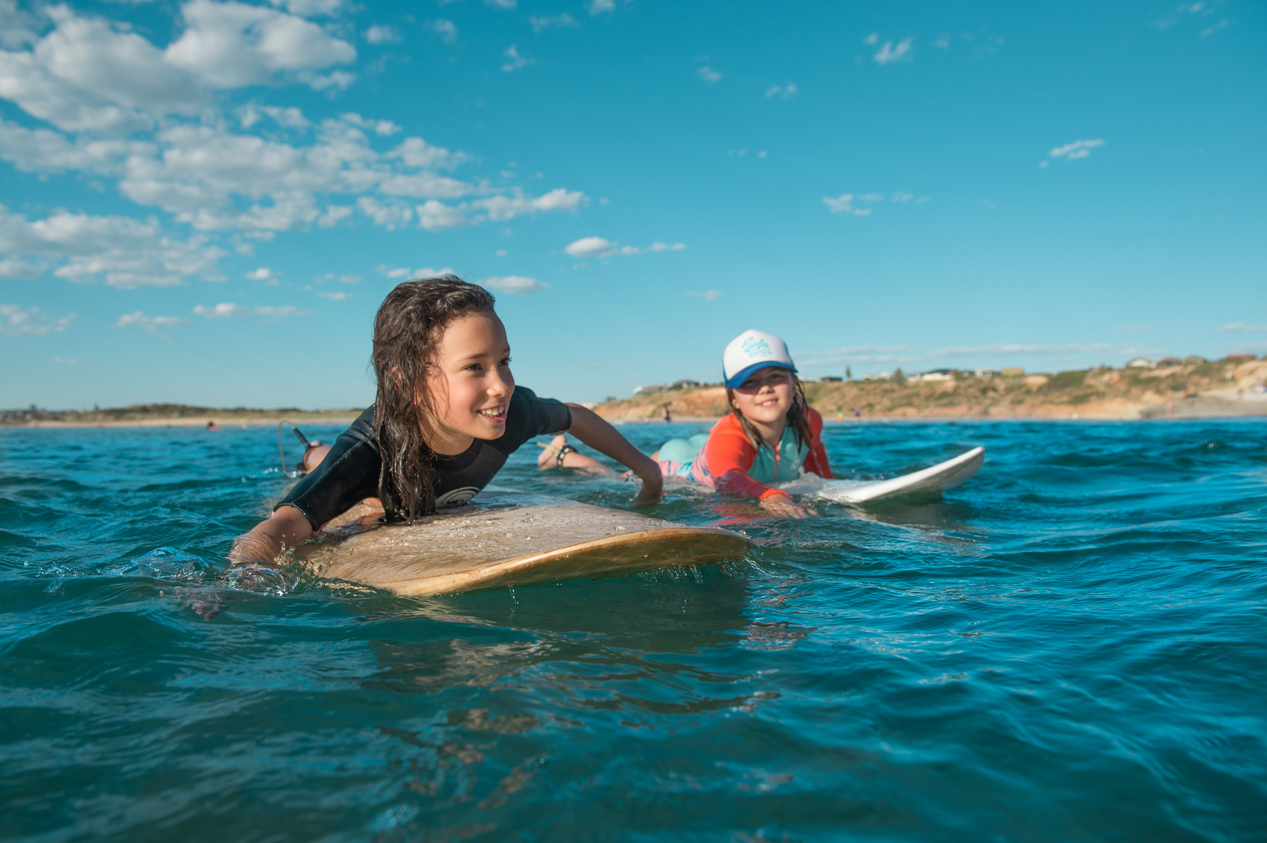 surfing girls 2